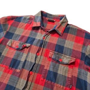 Nike SB 6.0 Men’s Medium Skater board Flannel Long Sleeve Red Navy Plaid
